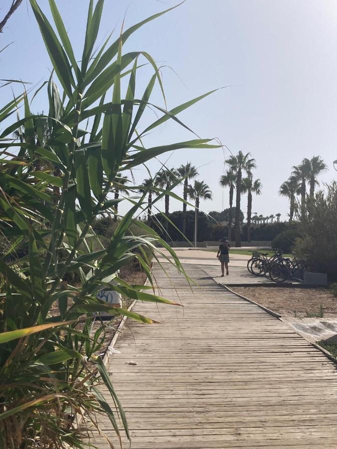 Hochwertiges Haus In Wunderschoener Golf Anlage Am Meer 罗塔 外观 照片