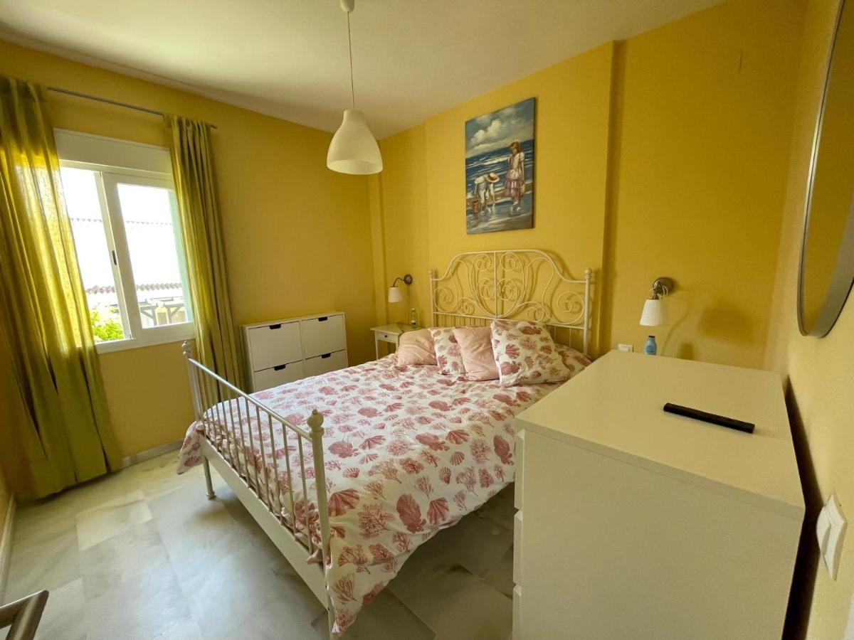 Hochwertiges Haus In Wunderschoener Golf Anlage Am Meer 罗塔 外观 照片
